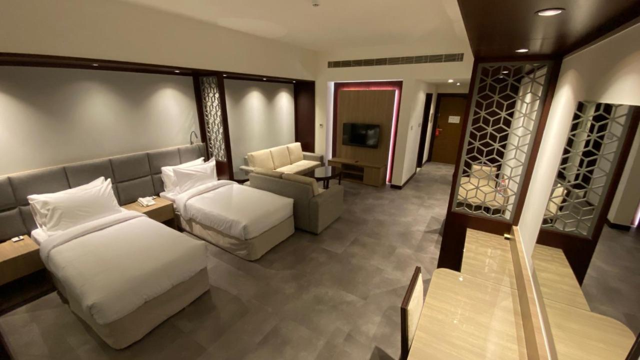 Sitara Hotel Apartment Dubai Buitenkant foto