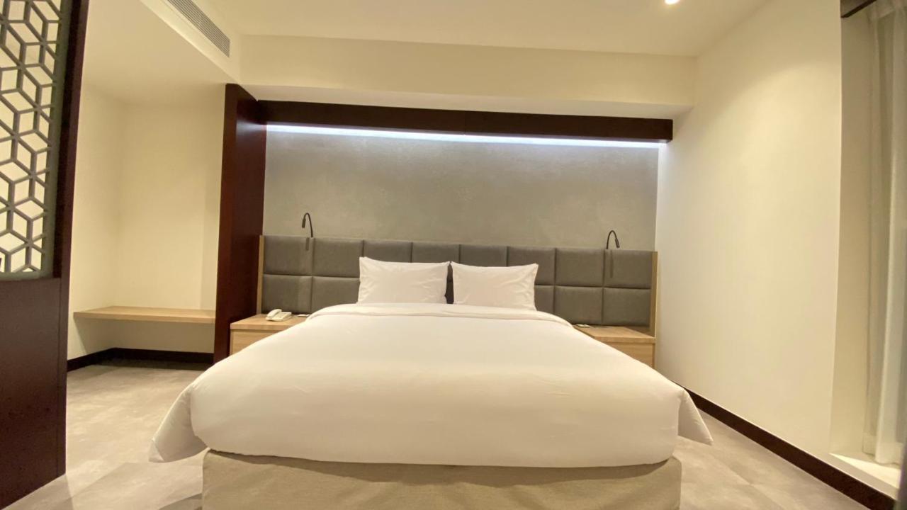 Sitara Hotel Apartment Dubai Buitenkant foto