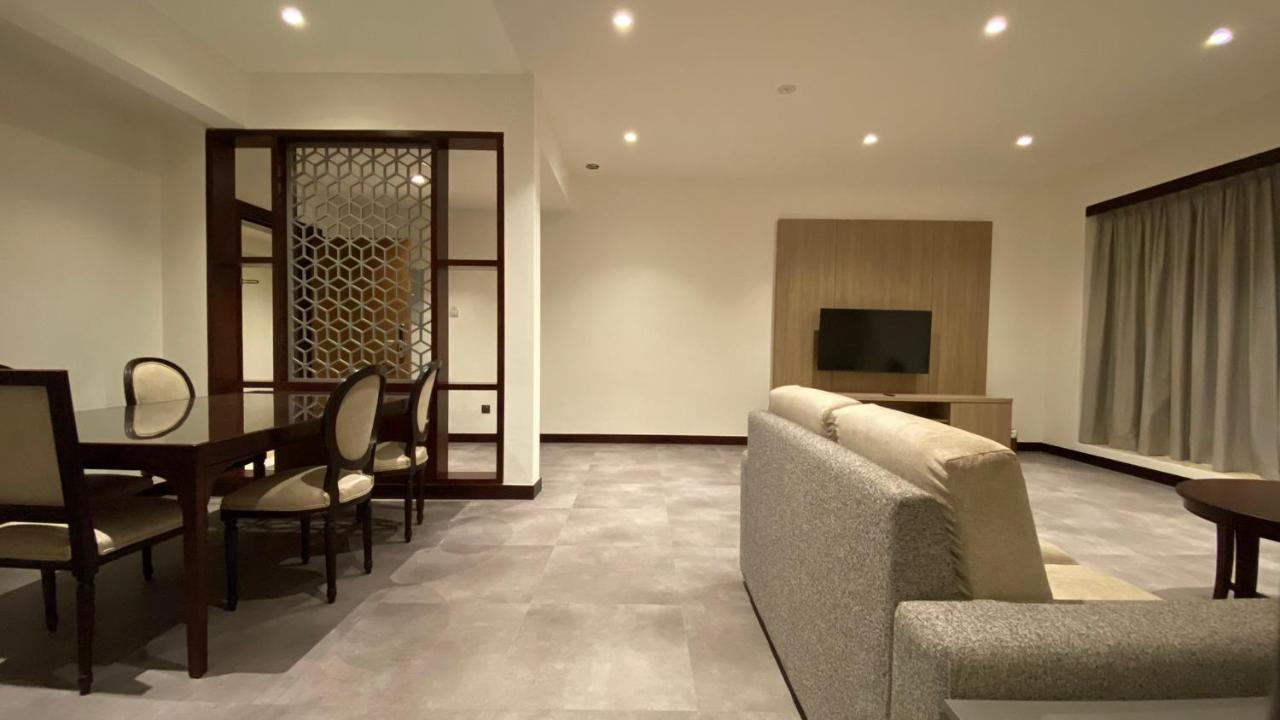 Sitara Hotel Apartment Dubai Buitenkant foto