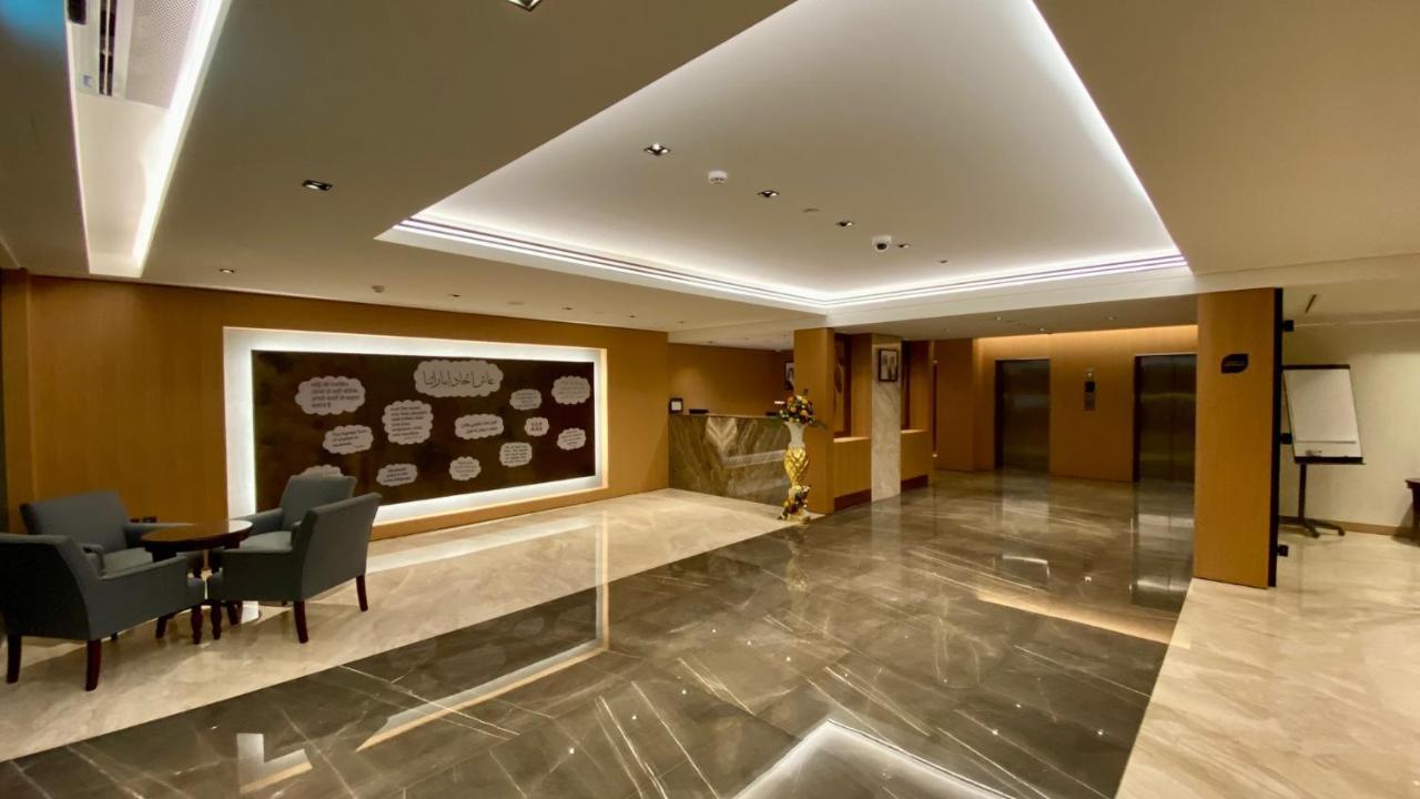 Sitara Hotel Apartment Dubai Buitenkant foto