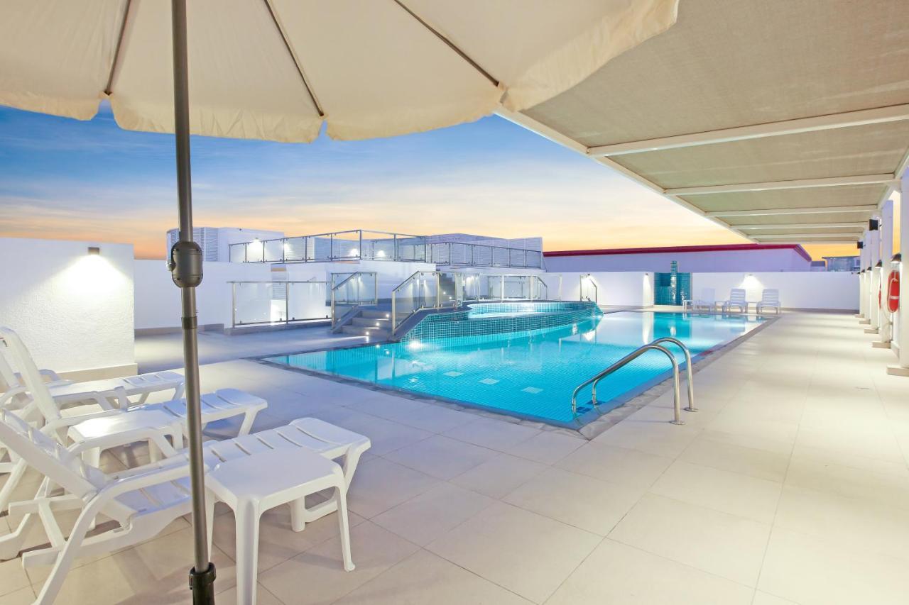 Sitara Hotel Apartment Dubai Buitenkant foto