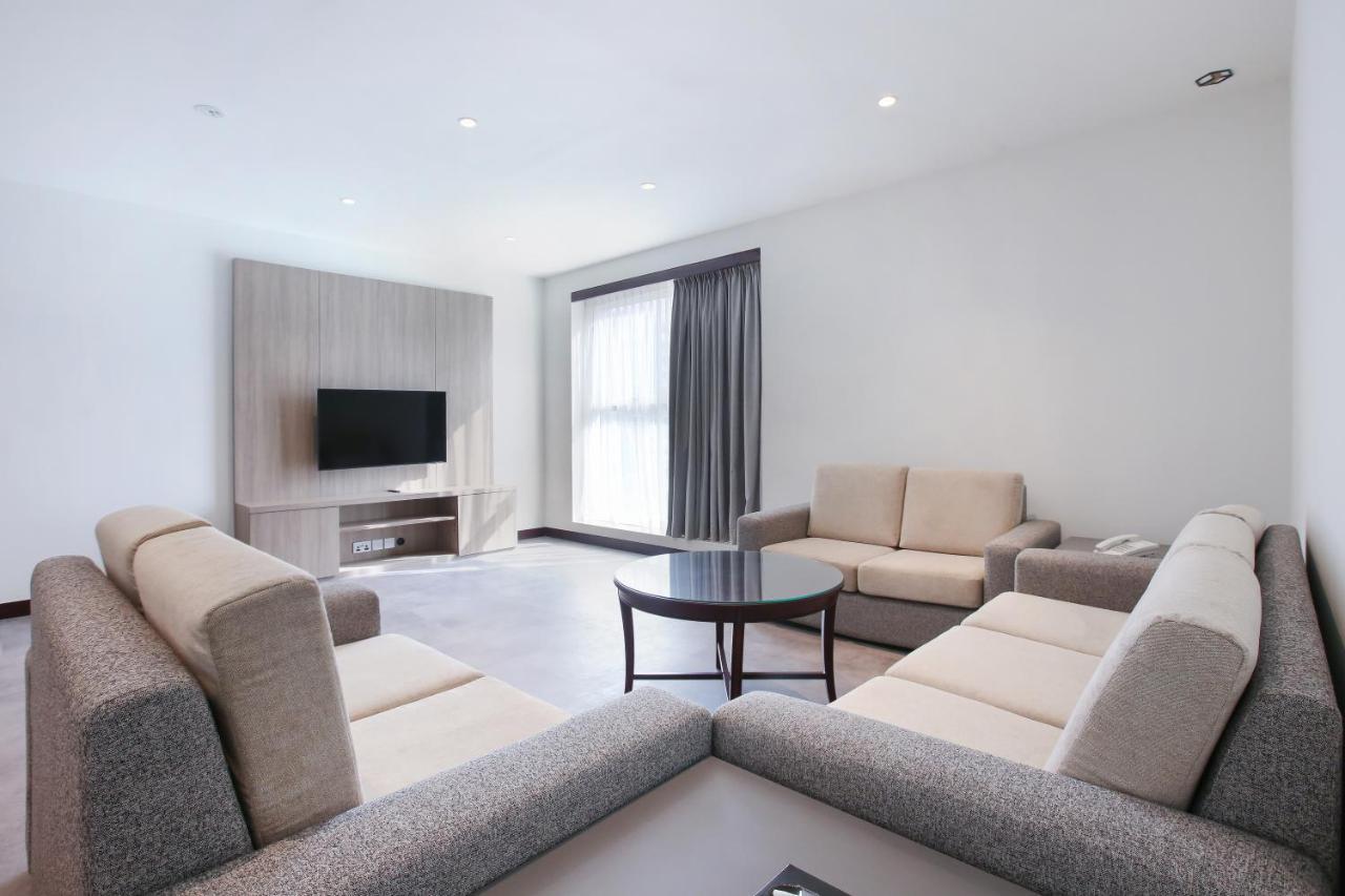 Sitara Hotel Apartment Dubai Buitenkant foto