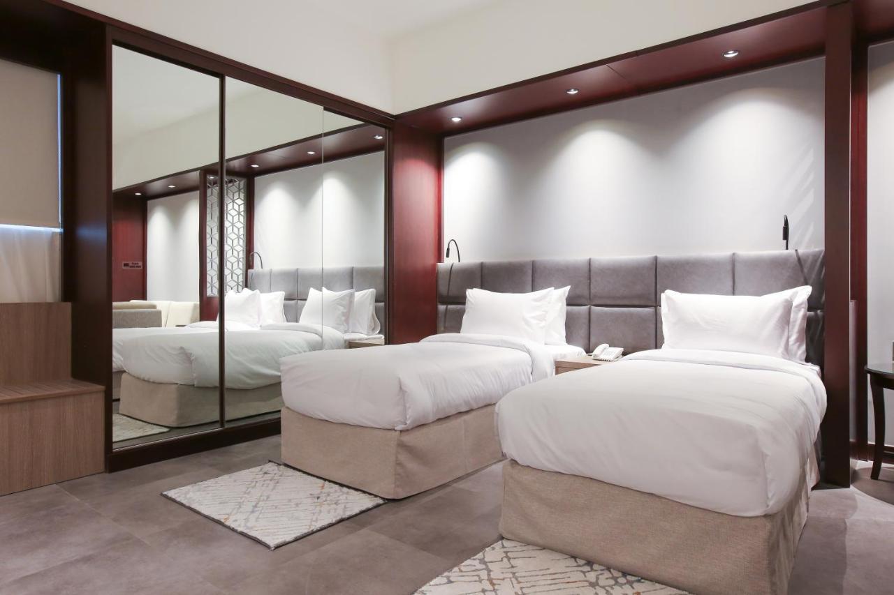 Sitara Hotel Apartment Dubai Buitenkant foto