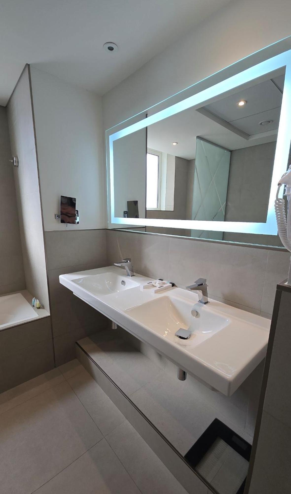 Sitara Hotel Apartment Dubai Buitenkant foto